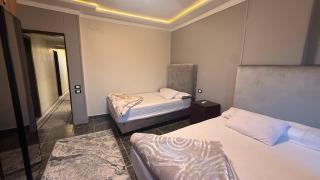 Nile View -Zamalek Island - 3 Bedroom apartment - 3 Bathrooms - 4