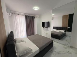 Golden Palm Residence - 9