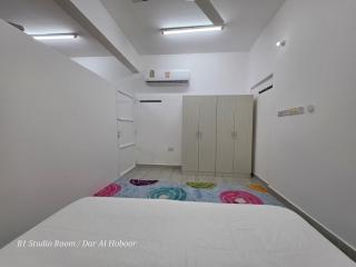 B1 Studio Room - Serviced Apartment - Dar Al Hoboor - Seeb - Muscat Flat - Private Kitchen & Bathroom - Ground Floor - Free Parking & WiFi - ب1 غرفة استديو - شقة مفروشة - دار الحبور - السيب - مسقط - مطبخ وحمام خاص - الدور الأرضي - مواقف مجانية - واي فاي - 2