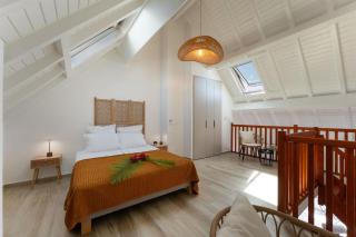 Terre Indigo, Sainte-Anne, centre bourg, new Luxury Penthouse with Lagoon Views - 7