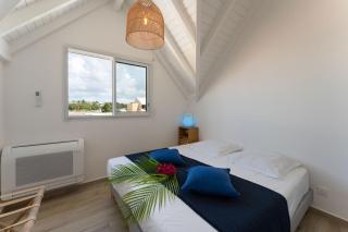 Terre Indigo, Sainte-Anne, centre bourg, new Luxury Penthouse with Lagoon Views - 1