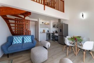 Terre Indigo, Sainte-Anne, centre bourg, new Luxury Penthouse with Lagoon Views - 2