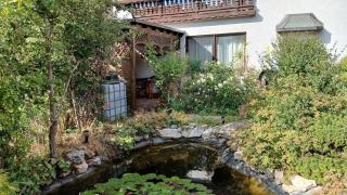 Gepflegtes Wohnhaus mit Top-Ausstattung und Garten - 1
