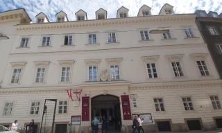 Lyla Suites - 1