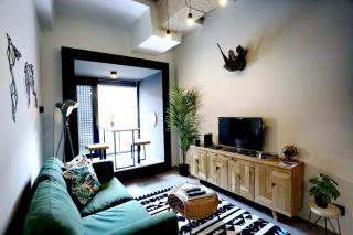 Hidden Loft Rhino - 0