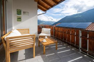 Malix Apartment with Fireplace & Mountain View - 2