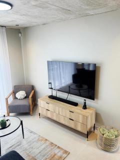 The Layover Self-Catering - 7