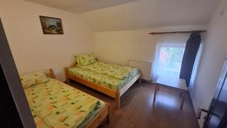 Cabana Lenuța, 8 bedrooms, Sleeps 19, HotTub - 2