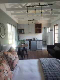 Fevertree cottage - 8