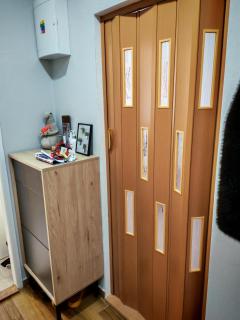 Sunny 1-room apartment with a balcony and parking in the city center - 2