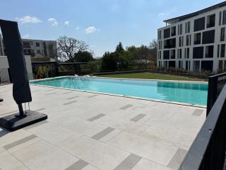 One Rosebank Luxury Apartments - 2