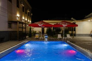 Shergiron Inn Boutique - 0