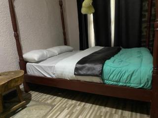 Royal Guest House - 4