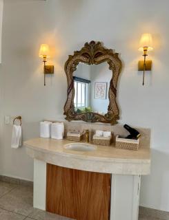 Cozy PH in the heart Romantic Zone - 1