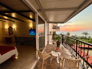Cozy PH in the heart Romantic Zone - 8