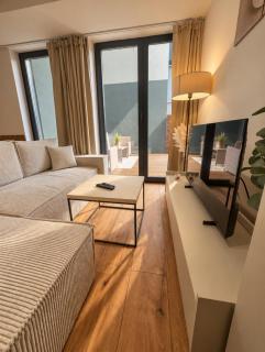 Moderný apartmán v centre Banskej Bystrice so súkromnou terasou a parkovaním - 1
