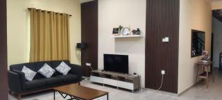 5 Bedrooms Homestay with Private Pool (SEROJA) - 8