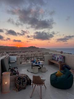 The sun house - 5