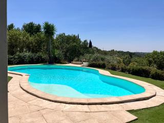 Belle villa piscine campagne au calme - 9