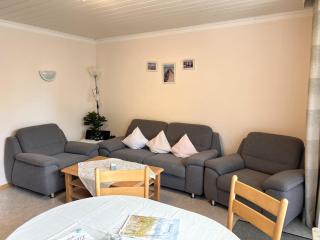 Haus Tanneck, Nr 9 - 0