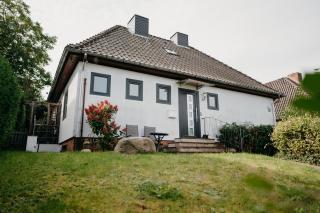 Ferienwohnung mit Garten und Innenstadtnähe - 0