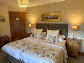 Crowfield Country House - 9