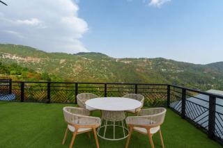 Premium Private Family Cottage in Murree Mountain - 0