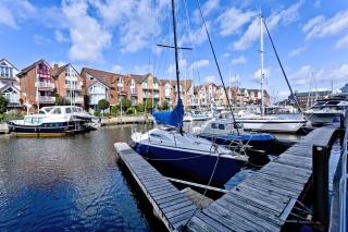 City Marina, CM24b - 2