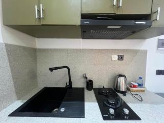 BRZ Apparts - Studio Moderne et Compact Bacongo - 5