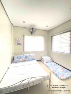 Ideal for Large Groups 4 Bedrooms Furnished House in Brgy Tangub Bacolod - 9