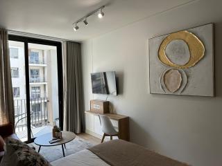 One Rosebank Luxury Apartments - 6
