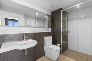 Hearty Milton Apartments - 4
