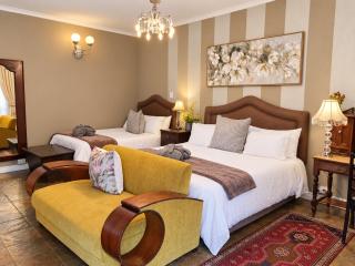 Waterhouse Guest Lodge in Waterkloof - 4