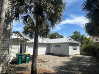 Blast at the Beach - Golf Cart Available to Rent! Pet Friendly! - 8