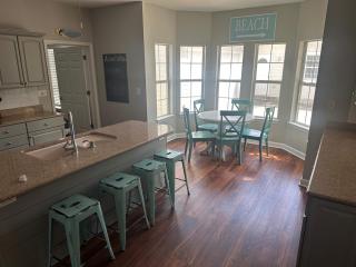 Blast at the Beach - Golf Cart Available to Rent! Pet Friendly! - 5