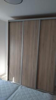 Bright apartment with Private Parking Garage - 8