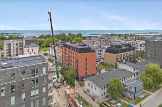 Brand-New Apartment Near Old Town, Beach & Airport - 1