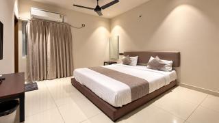 Hotel GMR Pearls - 1