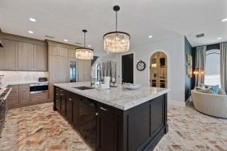 Serendipity Deux -Luxury Beachfront Pool & Spa - Golf Cart -Elevator - 1