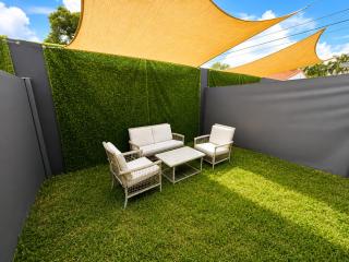 Miami MiMo Studio with Private Outdoor Area - 2