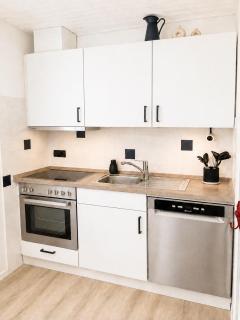 Nessmersiel, Ferienwohnung mit Balkon in Deichnähe, Wallbox, renoviert - 6