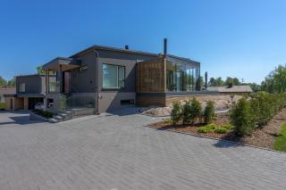 Modern Nordic Villa Tähtikallio I Espoo - 8