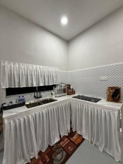 D'Jubai Damai Homestay - 3