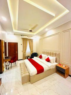 Holiday one Residency Gulshan-e-Iqbal - 6