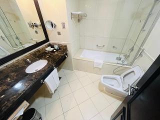 Grand Regal Hotel - 8