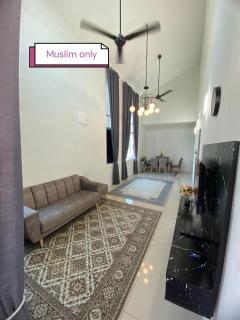 Tropika Homestay Ipoh - 0