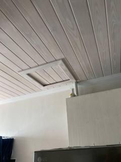Large 4-bed Retreat Steps to the Beach! - 3