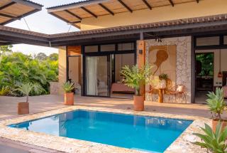Villa Yakole Spacious Tropical Retreat - 6