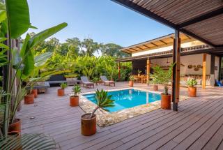 Villa Yakole Spacious Tropical Retreat - 5