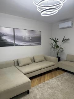 Aruu Residence - 4